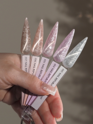 NAIL REPUBLIC   #697   Pearl Nude Cat   10мл   Гель-лак кошачий глаз перламутровый