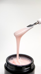 ОПЦИЯ   Cамовыравнивающийся гель  молочно-йогуртовый  15мл  КРЕМ-БРЮЛЕ