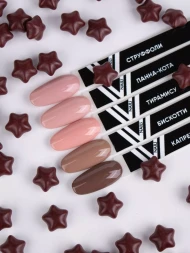 VOGUE NAILS   Гель-лак  10мл  СТРУФФОЛИ